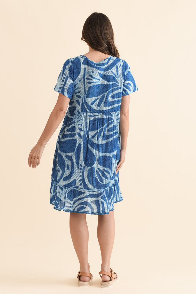 Marisol Cobalt Abstract Crinkle Cotton Dress,Back,Brunette model,alt text|model:MJ image 4