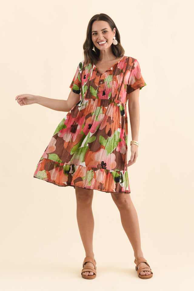 Marisol Pink Floral Crinkle Cotton Dress,Brunette model,alt text|model:MJ image 8