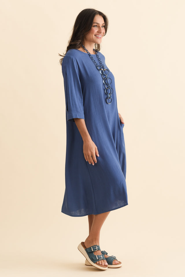 alt text|model:Brontie image 4