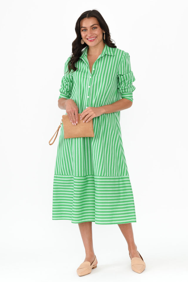 alt text|model:Brontie image 3