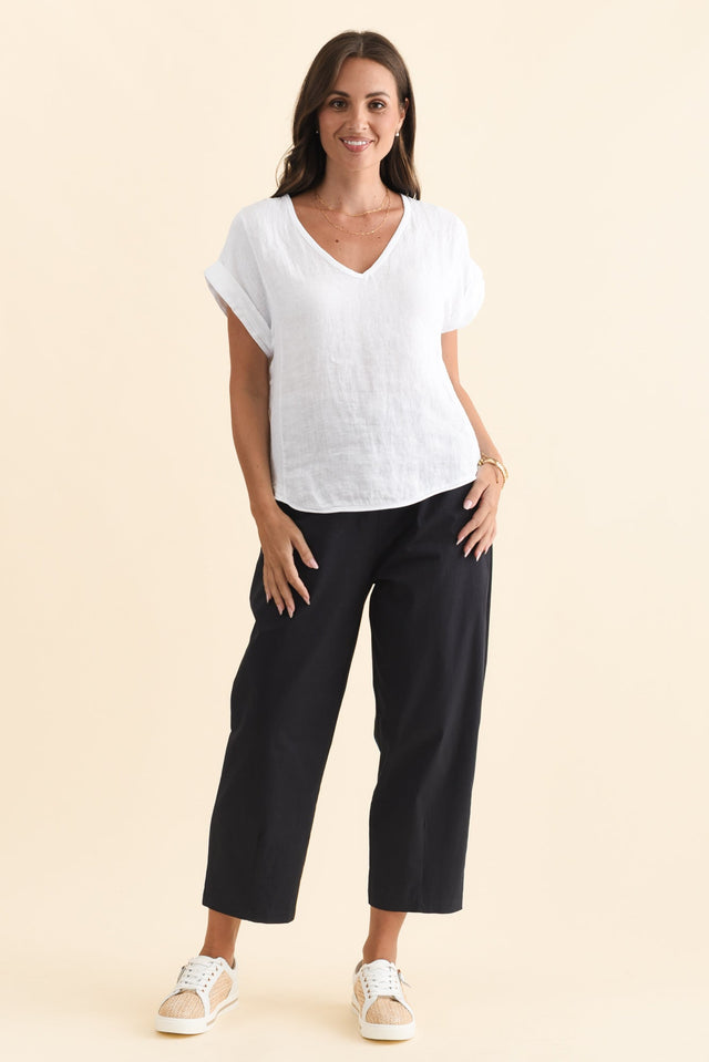 Martin Navy Cotton Barrel Pants,Brunette model,alt text|model:MJ image 5