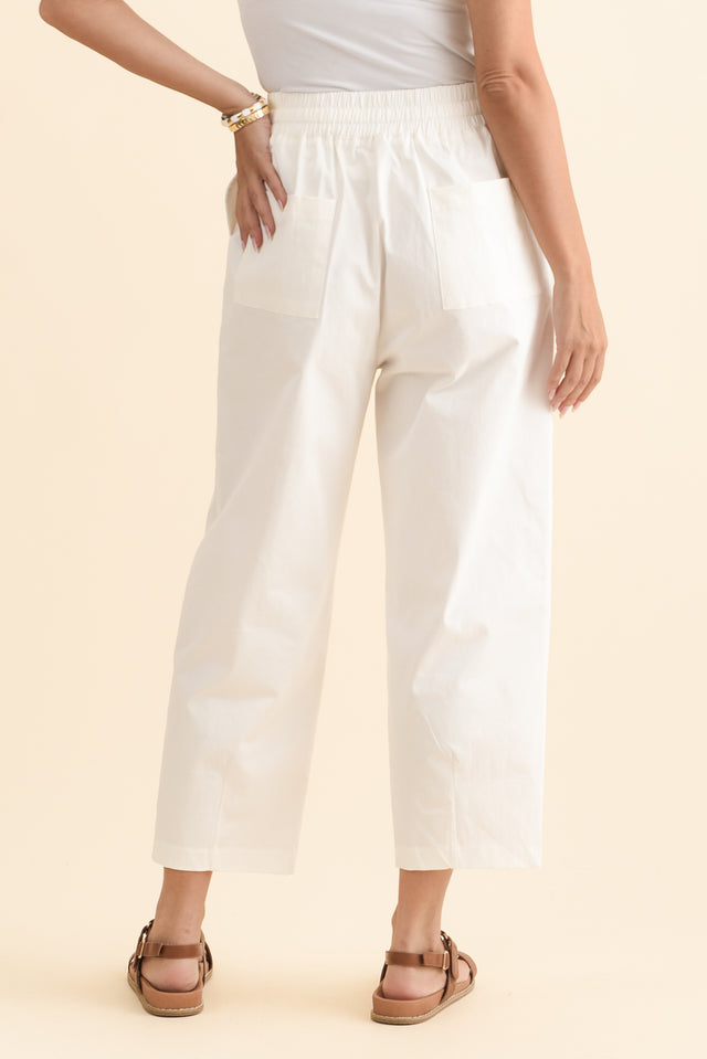 alt text|model:MJ image 6