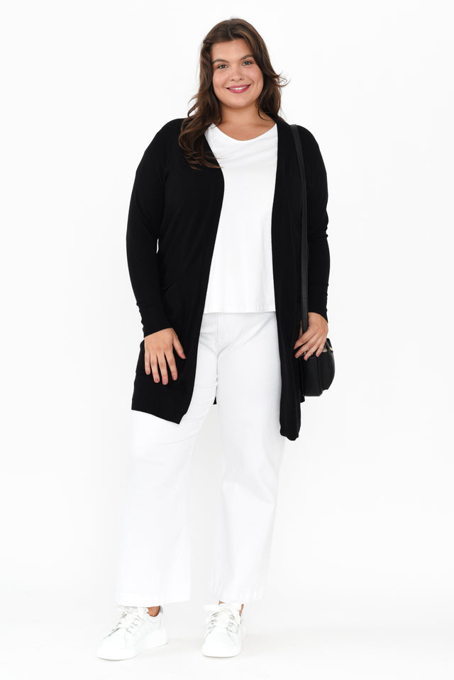 plus-size,curve-basics,plus-size-winter-clothing,plus-size-outerwear,curve-knits-jackets,plus-size-cardigans,plus-size-work-edit,alt text|model:Gabby image 8