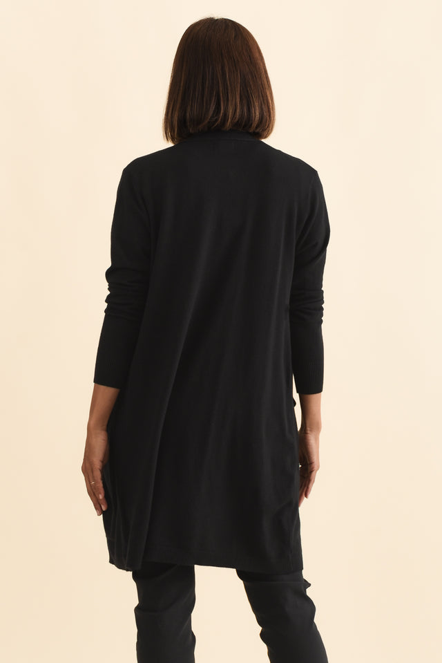 Mary Black Pocket Cardigan,Brunette model,alt text|model:Cara image 6