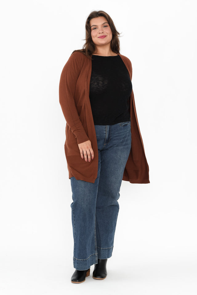 plus-size,plus-size-winter-clothing,plus-size-outerwear,curve-knits-jackets,plus-size-cardigans,alt text|model:Gabby