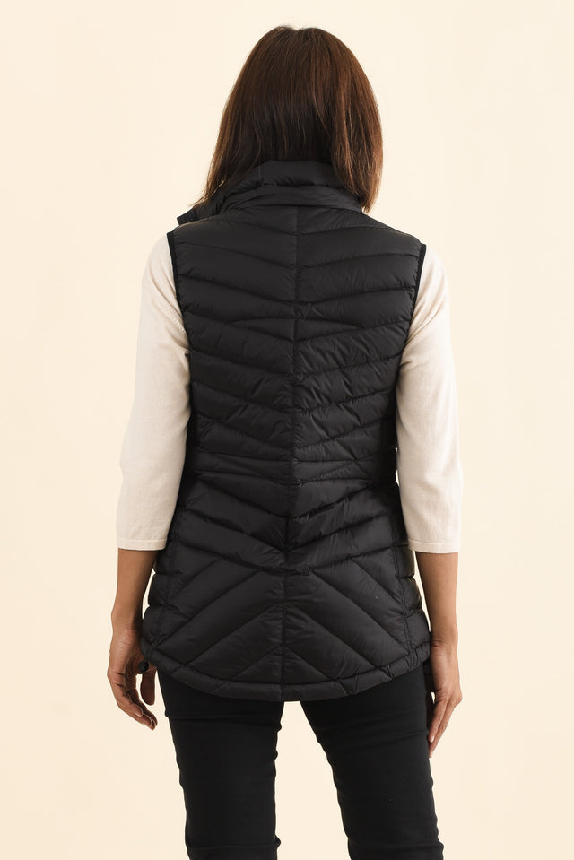 alt text|model:Cara image 6