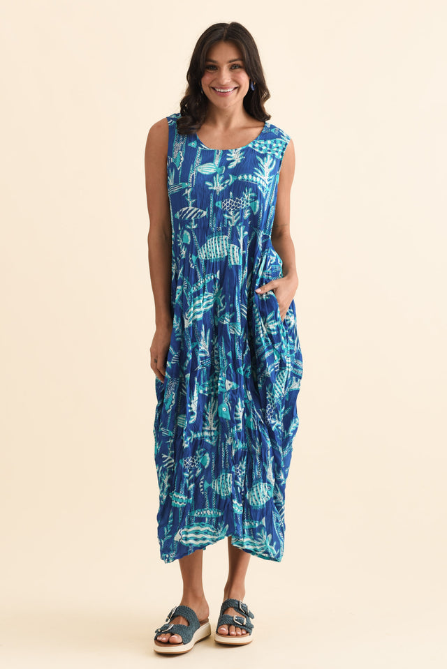 alt text|model:Brontie image 7