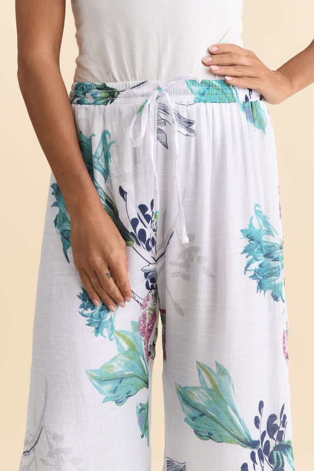 Max White Floral Layered Pants,Brunette model,alt text|model:Brontie image 6