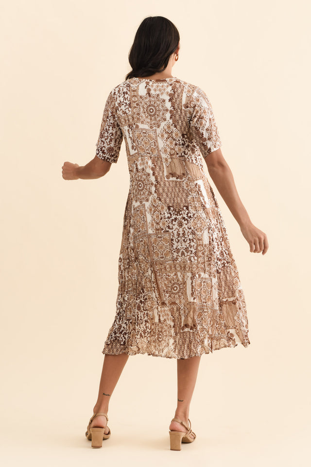 alt text|model:Brontie image 5