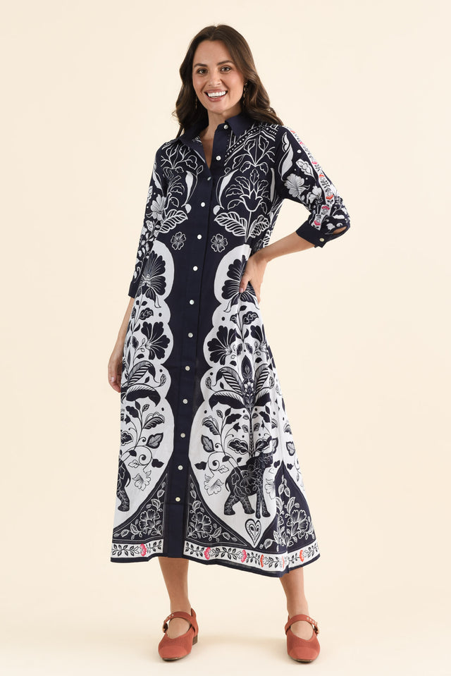 Melita Navy Motif Cotton Shirt Dress,brunette model,Full Outfit,alt text|model:MJ image 6