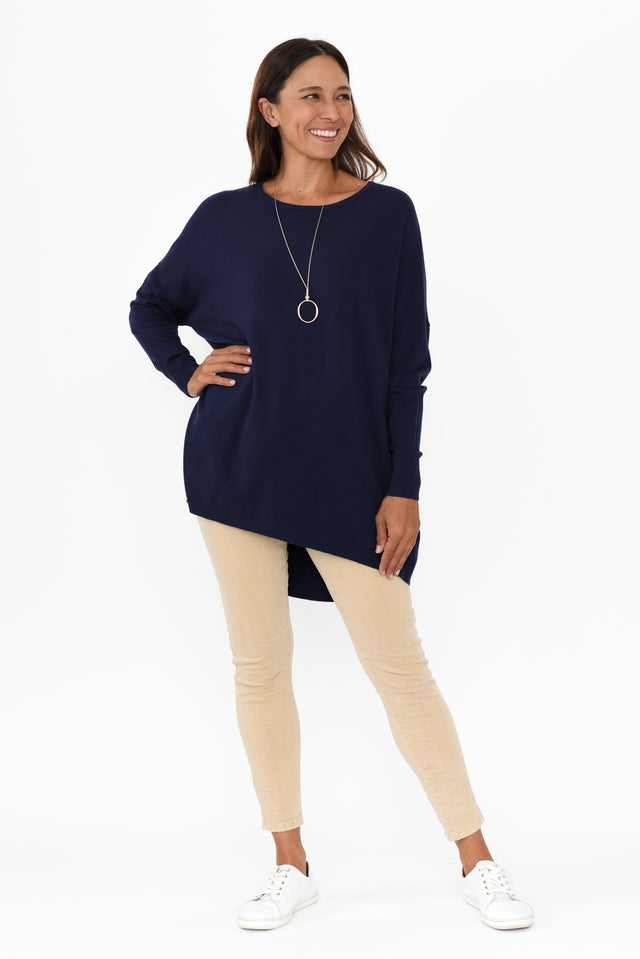 alt text|model:Cara image 4