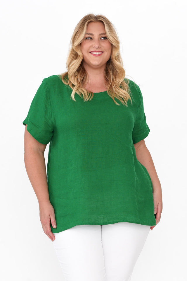 plus-size,curve-tops,plus-size-sleeved-tops,plus-size-linen-tops alt text|model:Caitlin;wearing:L/XL image 7