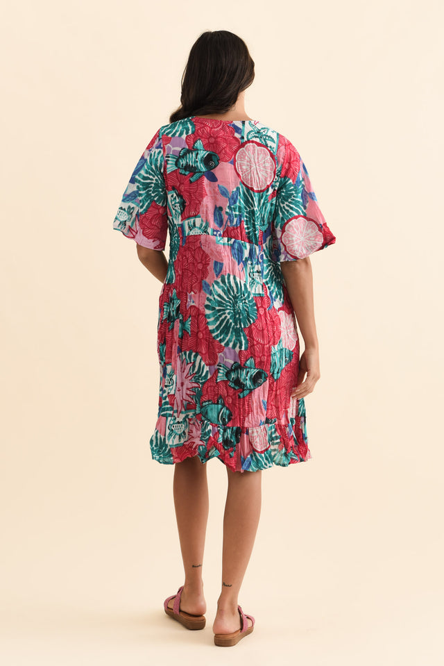 Mila Pink Abstract Crinkle Cotton Dress,Brunette model,alt text|model:Brontie image 4