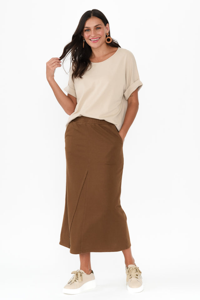 alt text|model:Brontie image 4