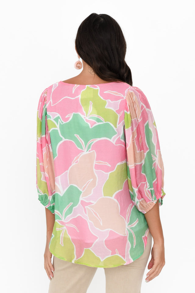 Misma Pink Floral V Neck Top,Brunette model,alt text|model:Brontie image 6