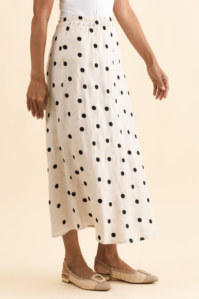 Modena Beige Spot Linen Midi Skirt,Brunette model,alt text|model:Cara image 4
