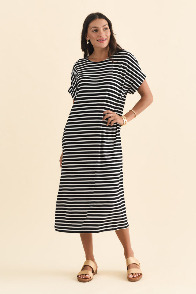 alt text|model:Brontie image 7