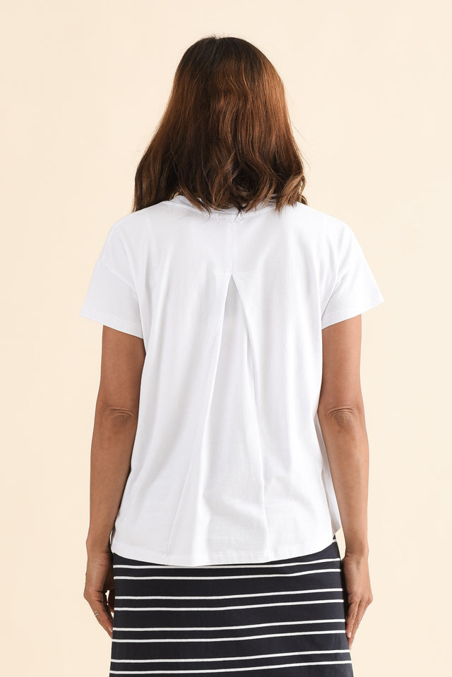 Monroe White Cotton Pleated Tee,Back,Brunette model,alt text|model:Cara image 4
