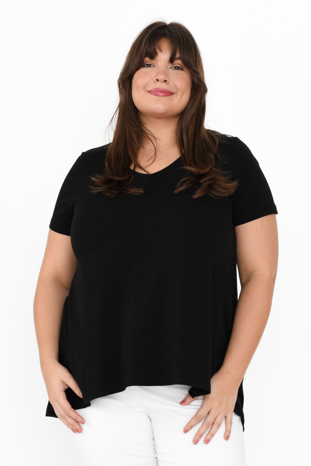 Montreal Black Cotton Tee,Brunette model,plus-size,curve-basics,curve-tops,plus-size-cotton-tops,plus-size-basic-tops,alt text|model:Gabby image 9
