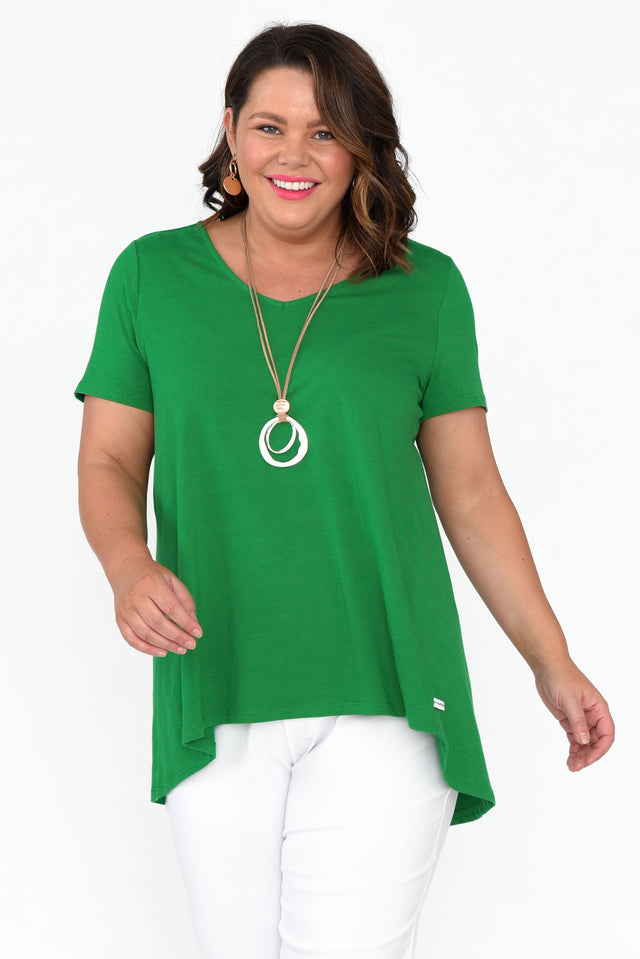 plus-size,curve-tops,plus-size-sleeved-tops,plus-size-cotton-tops alt text|model:Stacey;wearing:XL image 6