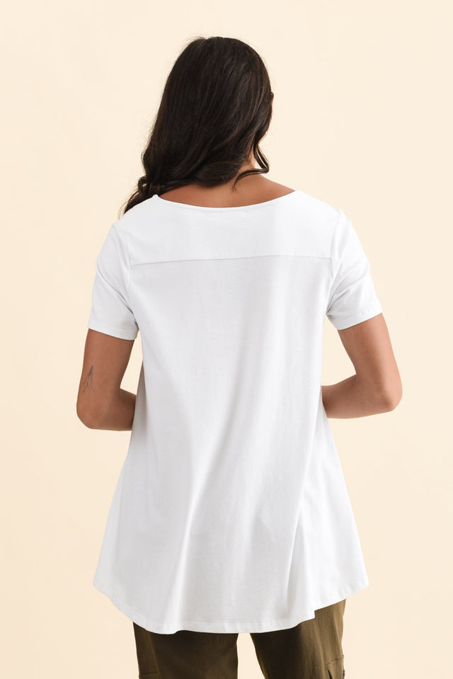 Montreal White Cotton Tee,Brunette model,alt text|model:Brontie image 6