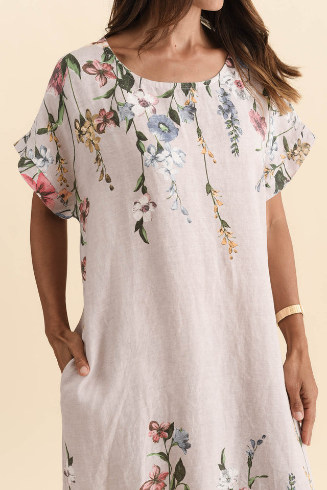 Morrison Blush Floral Linen Pocket Dress,Brunette model,alt text|model:Cara image 6