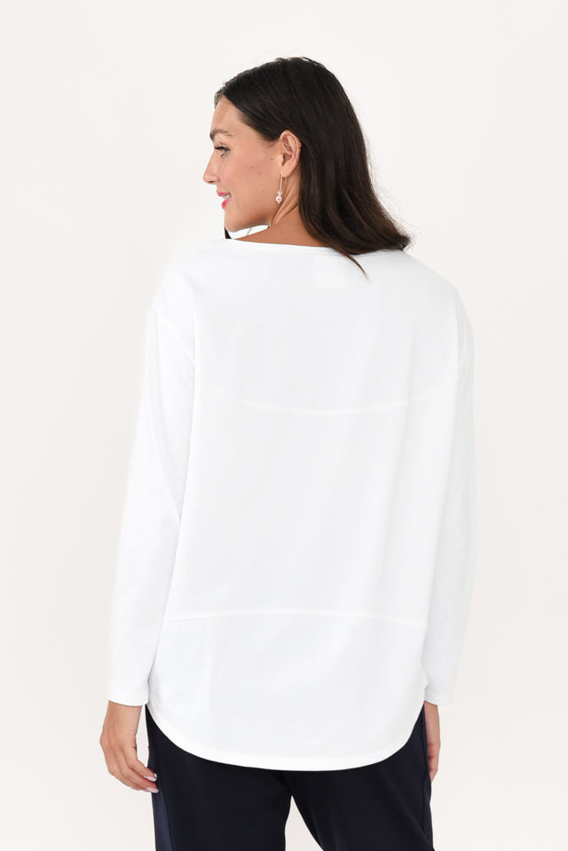 plus-size,curve-basics,curve-tops,plus-size-sleeved-tops,plus-size-cotton-tops,plus-size-basic-tops,plus-size-winter-clothing,alt text|model:Gabby image 6