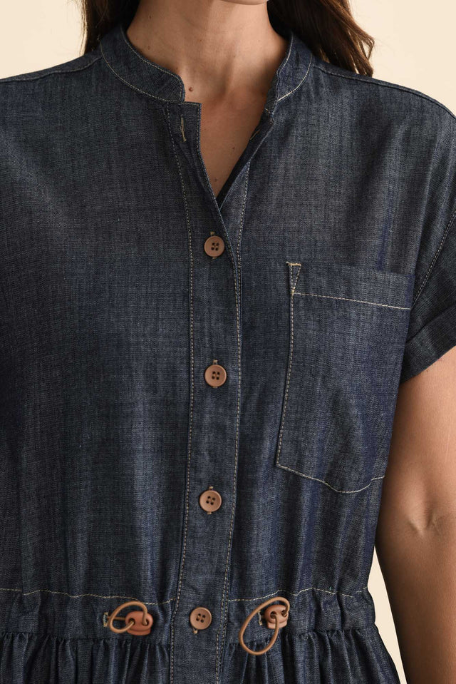 alt text|model:Cara image 6