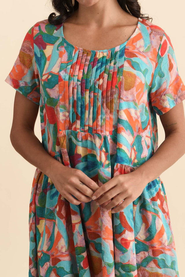 alt text|model:Brontie image 5