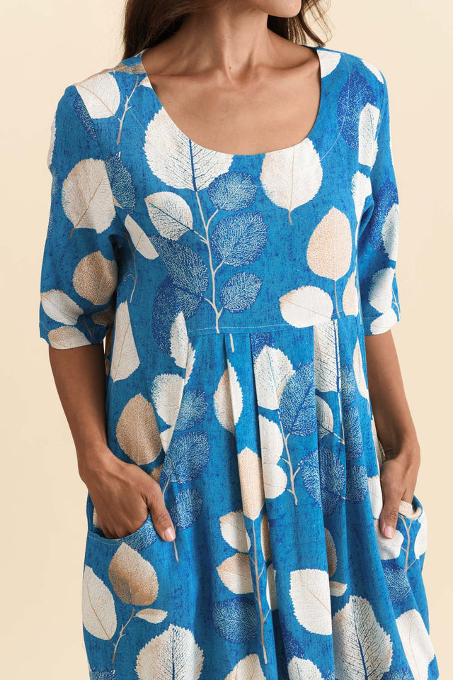 Myley Blue Leaf Linen Cotton Dress,Brunette model,alt text|model:Cara image 7