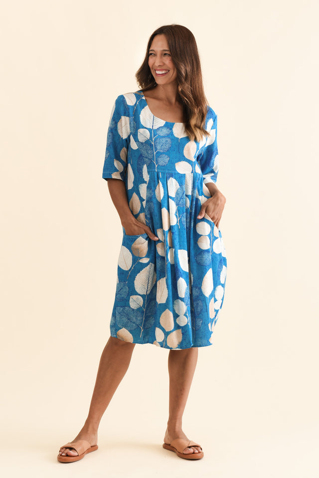 Myley Blue Leaf Linen Cotton Dress,Brunette model,alt text|model:Cara image 8