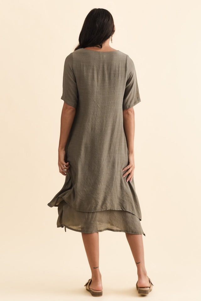 Nala Khaki Layers Dress,Brunette model,alt text|model:Brontie image 8