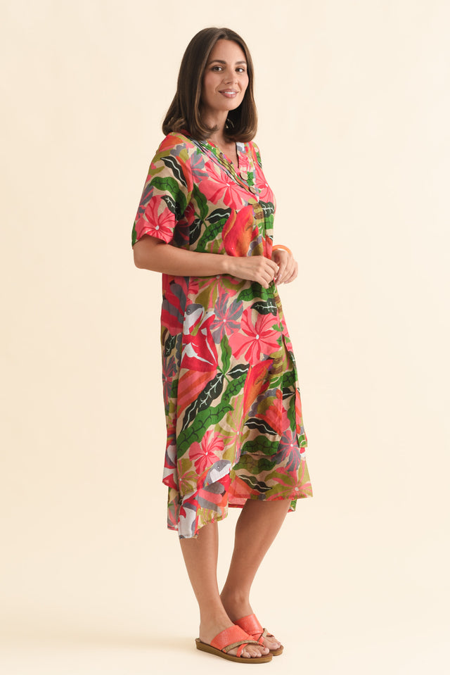 alt text|model:MJ image 6