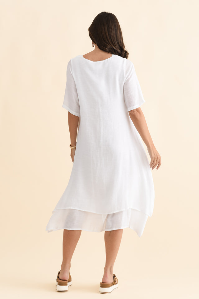 alt text|model:MJ image 6