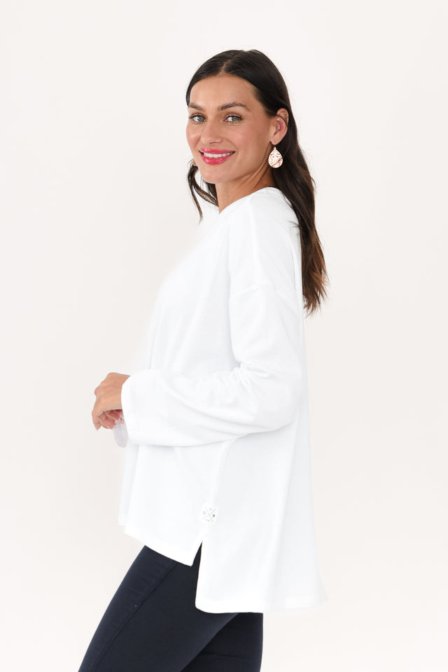 Naomi White Cotton Sweatshirt,Brunette model,alt text|model:Brontie image 4