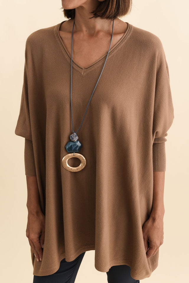 alt text|model:Cara image 7