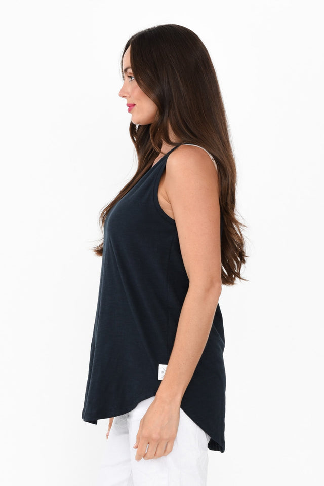 Navy Cotton Scoop Tank,Brunette model,alt text|model:Elouise image 5