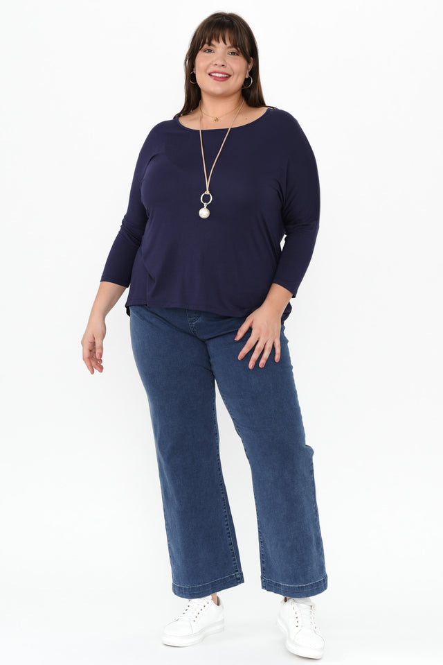 Navy Milan 3/4 Sleeve Top,Brunette model,alt text|model:Gabby image 10