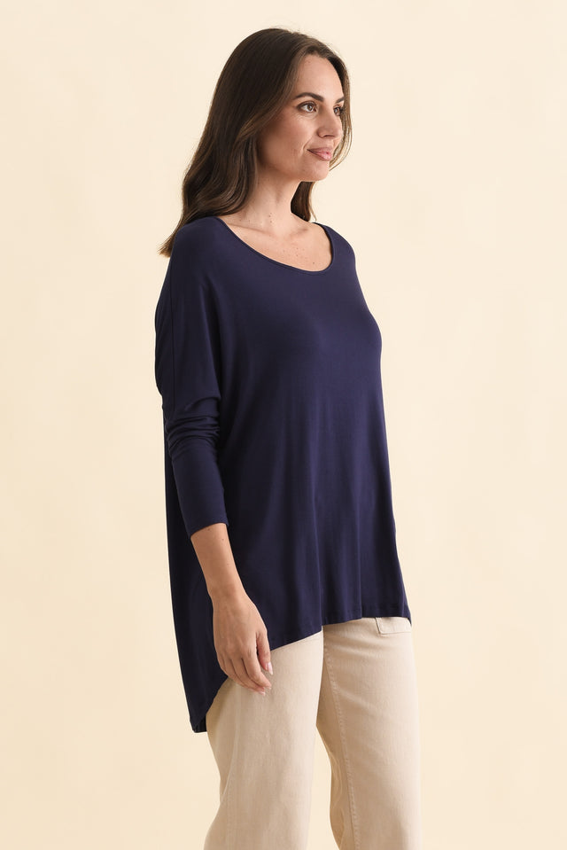 Navy Milan 3/4 Sleeve Top,Brunette model,alt text|model:MJ image 5