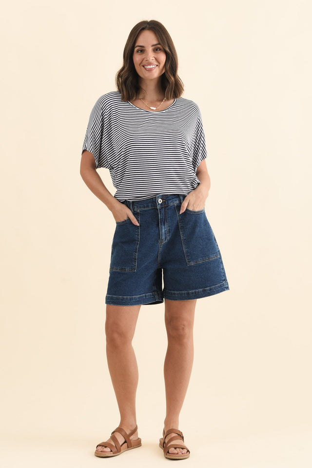 Navy and White Stripe Maui Tee,Brunette model,alt text|model:MJ image 8