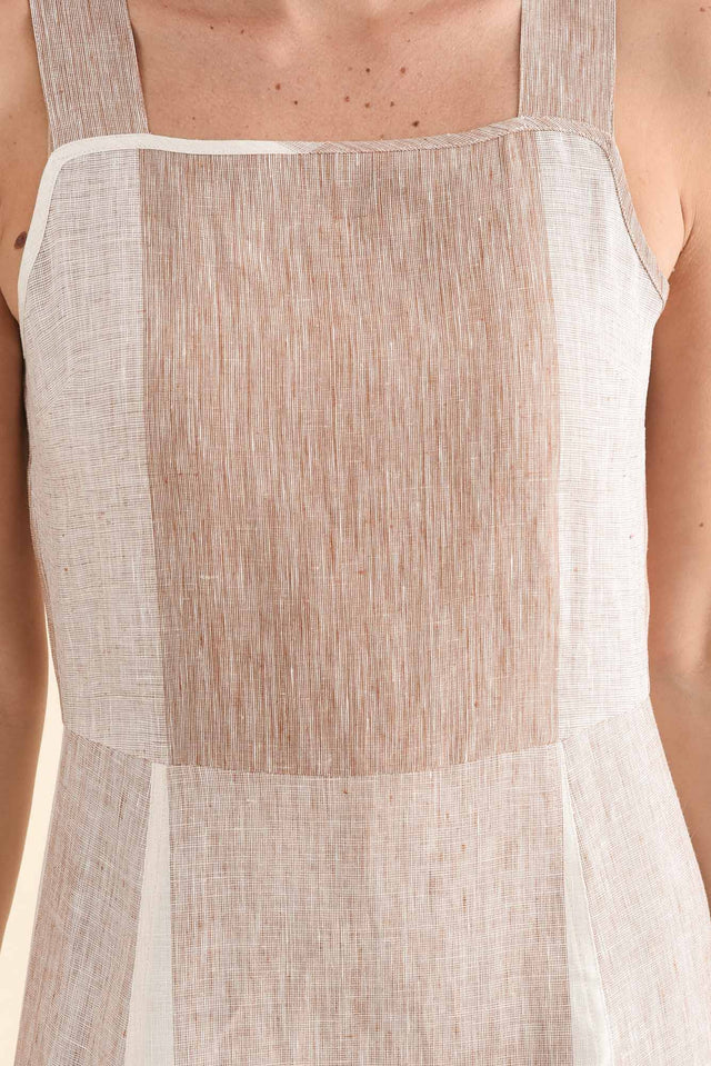 Nixie Beige Check Linen Dress,Detail,Brunette model,alt text|model:MJ image 5