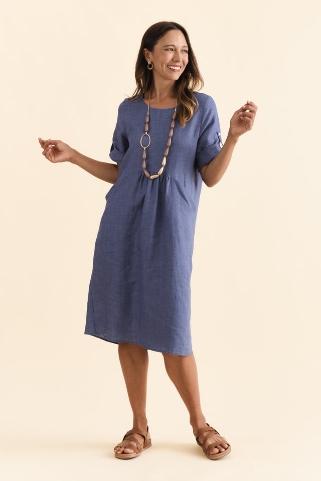 alt text|model:Cara image 6