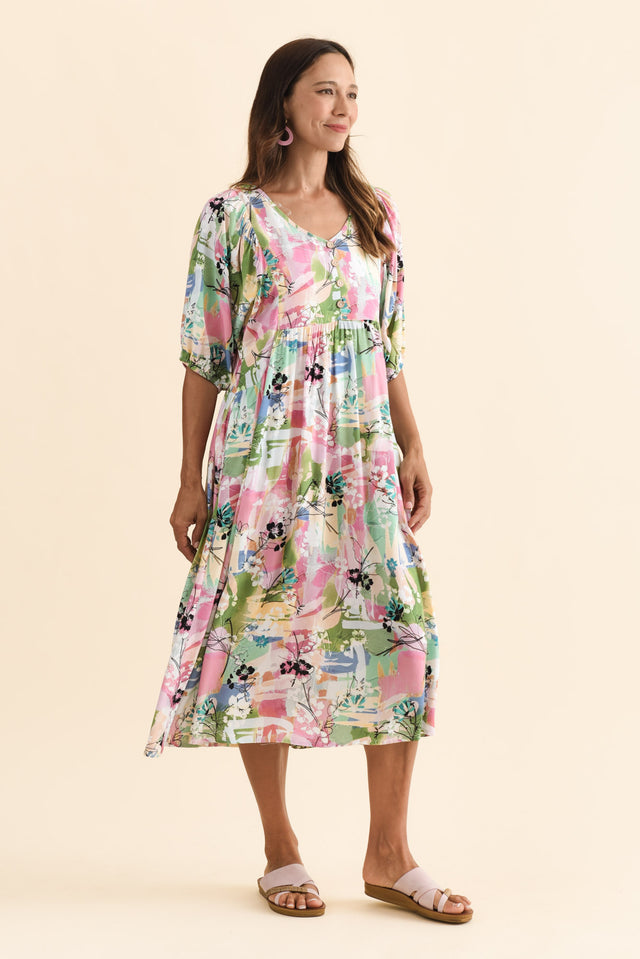 alt text|model:Cara image 3