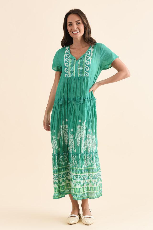 Nona Green Beach Crinkle Cotton Maxi Dress,Full Body,Brunette model,alt text|model:MJ image 7