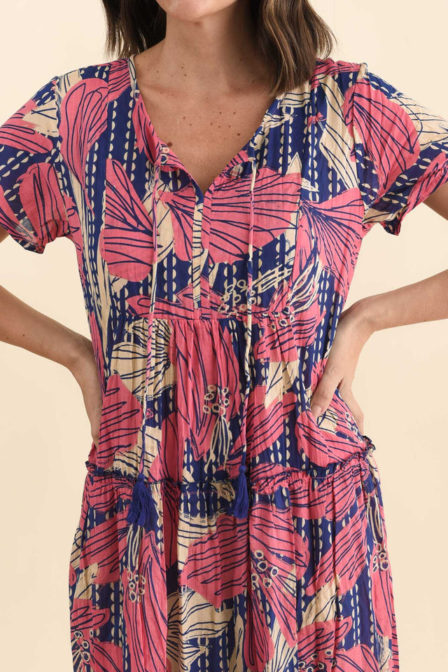 Nona Pink Lily Crinkle Cotton Maxi Dress,Brunette model,alt text|model:MJ image 7