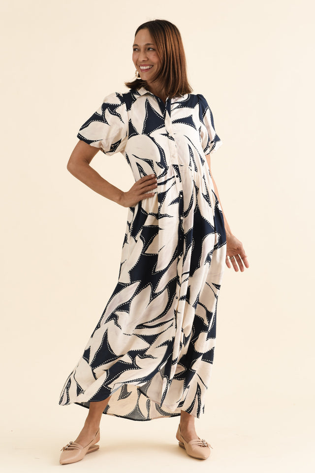 Nova Navy Floral Shirt Dress,brunette model,Full Outfit,alt text|model:Cara image 6