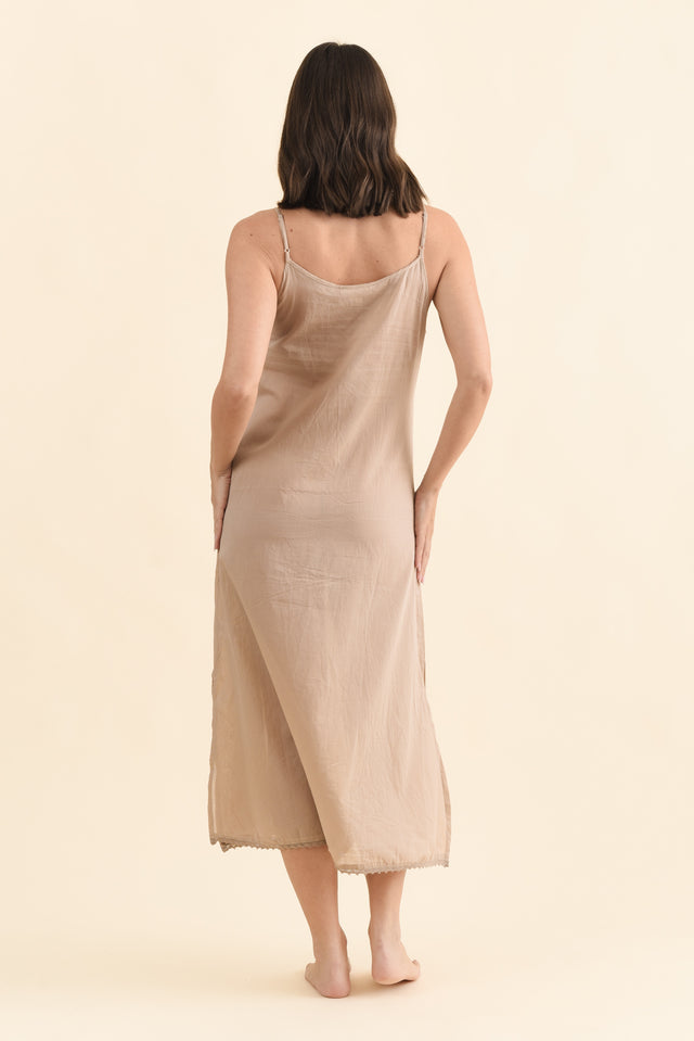 Nude Cotton Maxi Slip Dress,Brunette model,alt text|model:MJ image 4