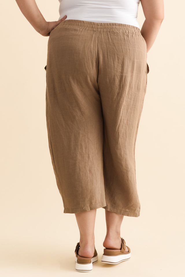 Olga Mocha Linen Wide Leg Pants,Brunette model,alt text|model:Gabby image 11