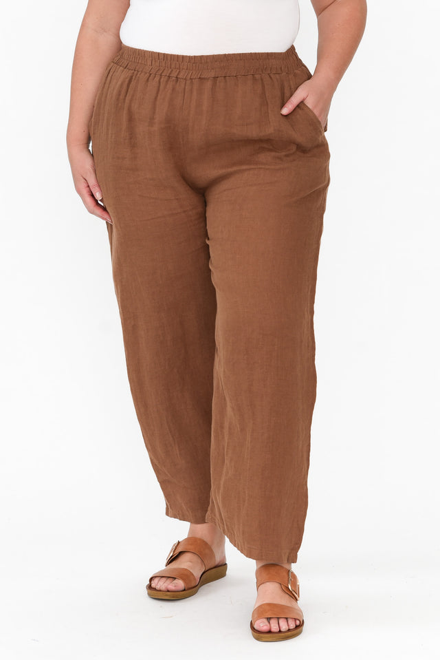 plus-size,curve-bottoms,plus-size-pants alt text|model:Caitlin;wearing:XXL image 7