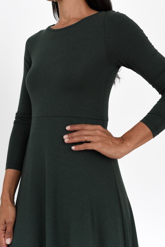 alt text|model:Cara image 6